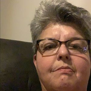 Meet your Posher, Jeanne